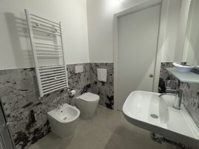 QN-quaadrupla bagno1